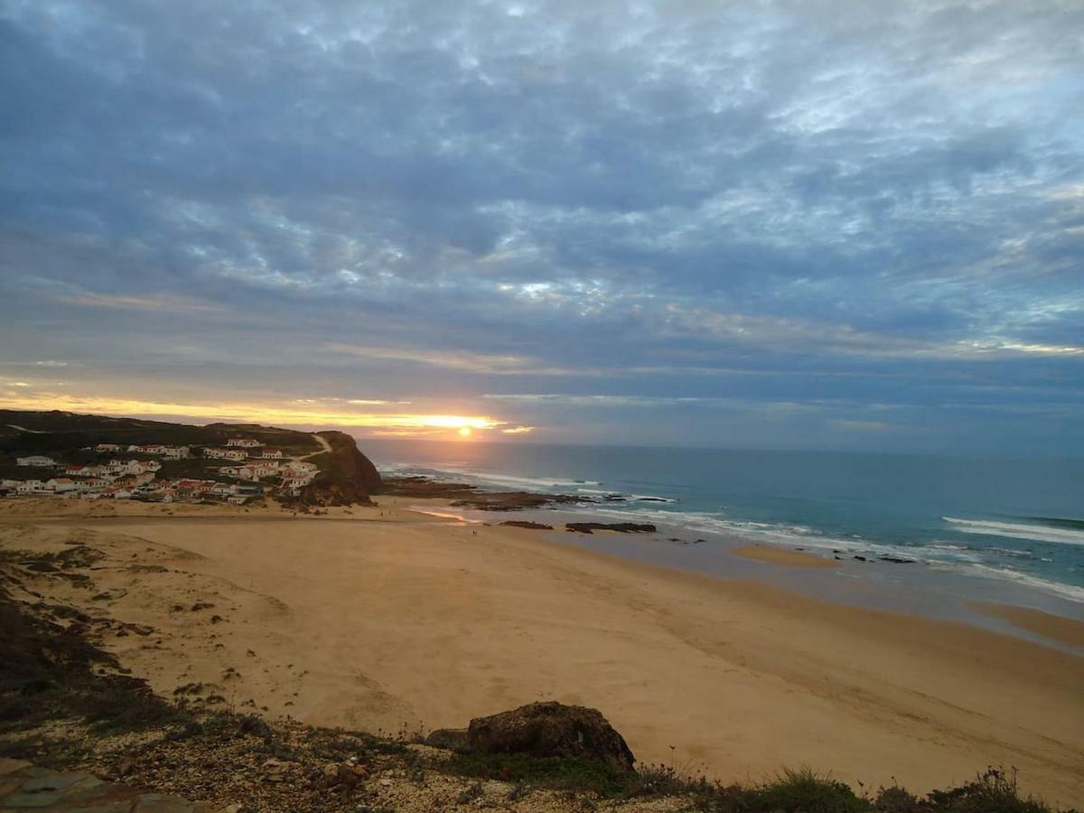 Villa Andorinha With Private Pool In A Quiet Area Aljezur Bagian luar foto